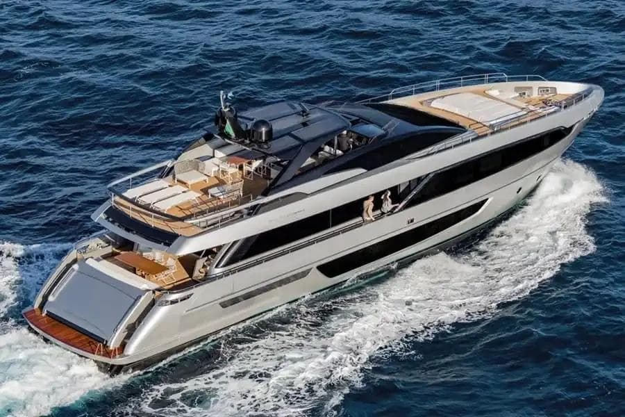 TROBBU Cruises — M/Y Solara
