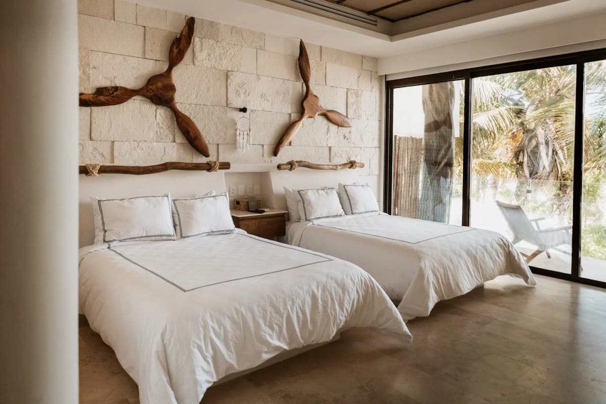 Guest room