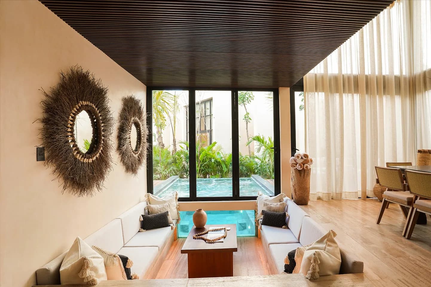 TROBBU Riviera Maya Villa Room 02